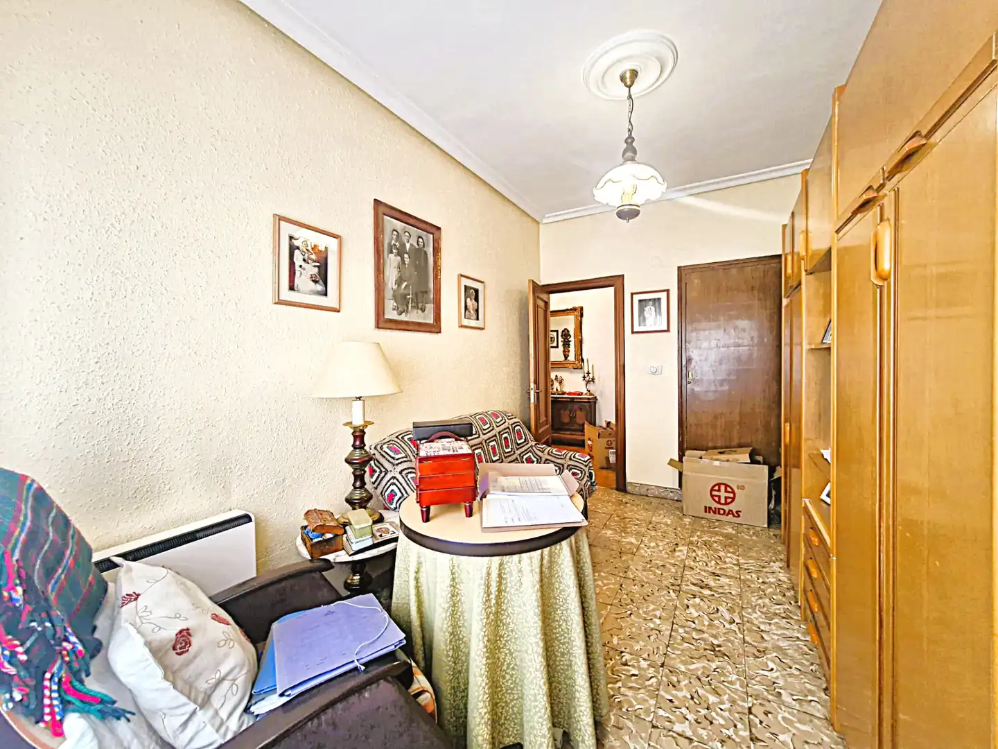 Habitación de Piso en venta en Arnedo con Calefacción, Amueblado y Balcón