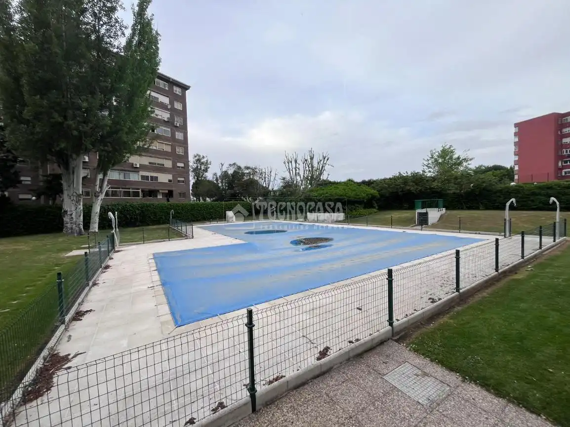 Piscina de Pis en venda en Torrejón de Ardoz amb Calefacció i Piscina