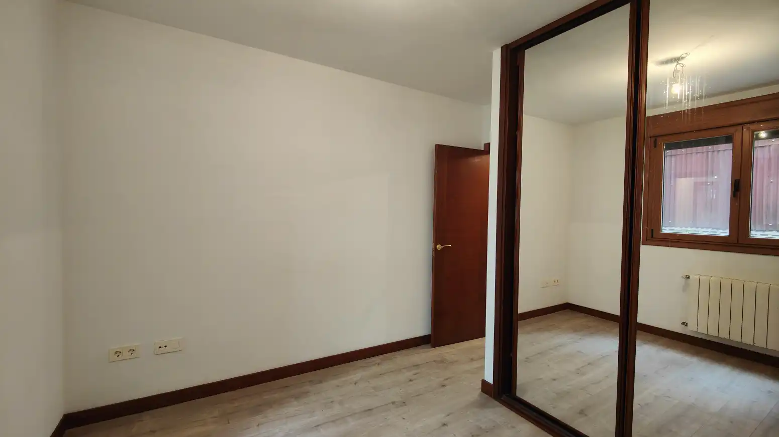 Wohnung zum Verkauf in Gijón  mit Heizung, Terrasse und Abstellraum
