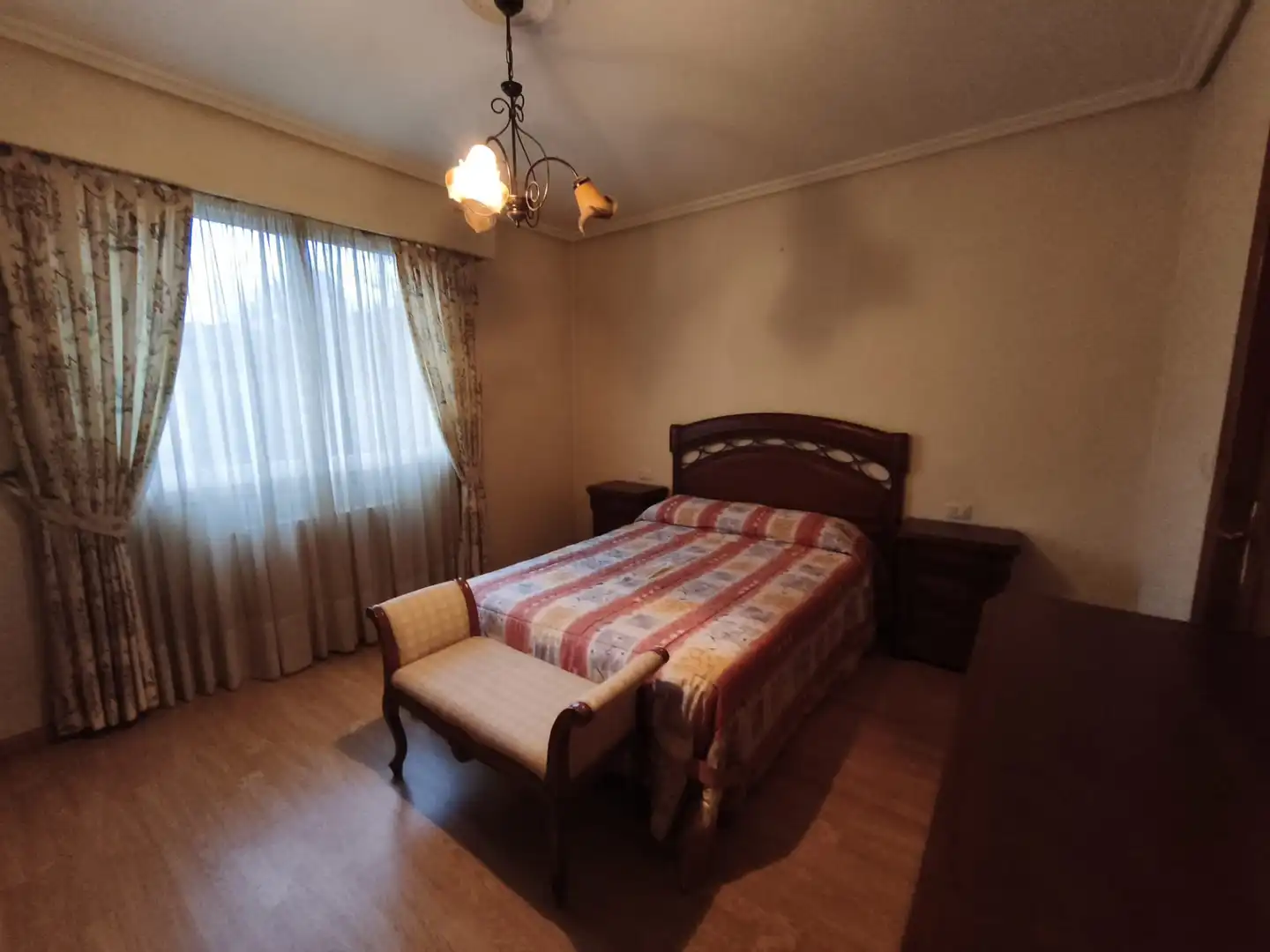 Habitación de Casa o chalet en venta en Barbadás con Calefacción, Jardín privado y Parquet