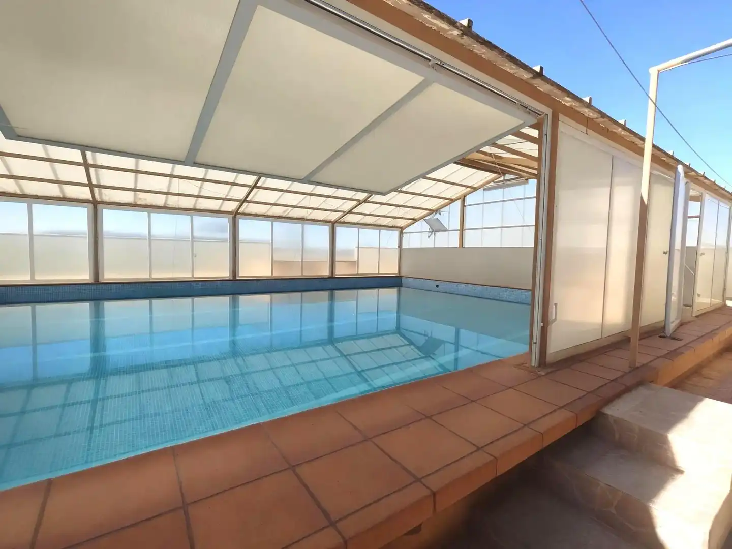 Piscina de Casa o chalet en venta en La Roda con Jardín privado, Terraza y Piscina