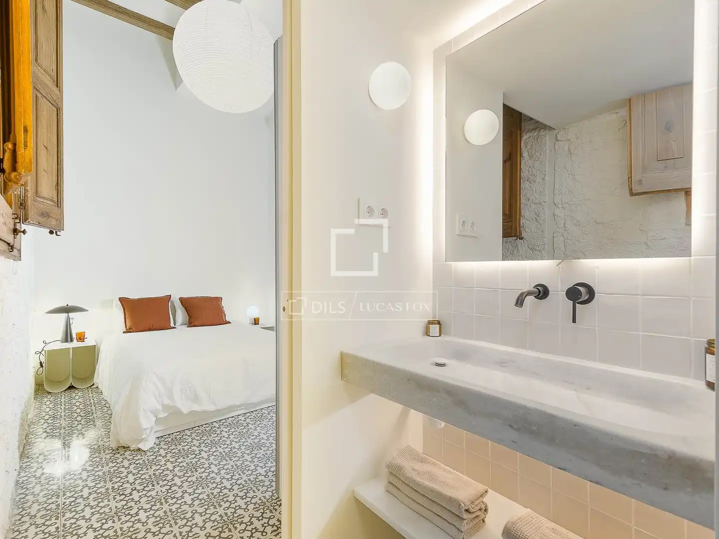 Baño de Piso en venta en Barcelona con Aire acondicionado, Calefacción y Terraza