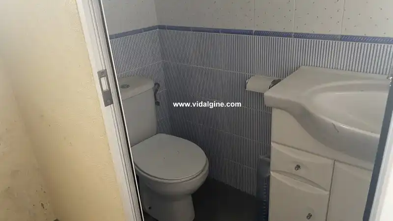 Gewerbefläche zur Miete in Carrer del Miracle, imagen 4
