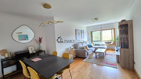 Foto 2 de Piso en venta en Zona Fernández Ladreda, Pontevedra Capital