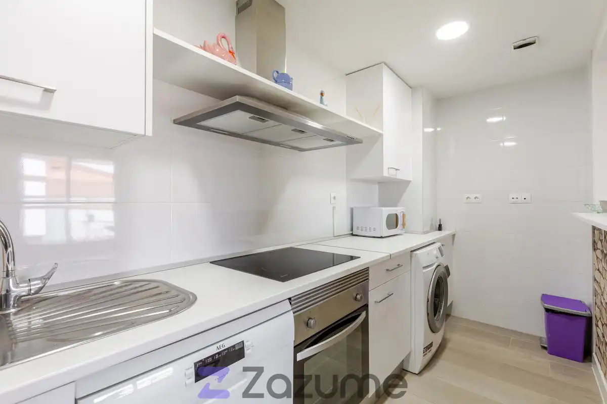 Kitchen of Flat for rent in Valdemoro  with Air Conditioner, Heating and Parquet flooring