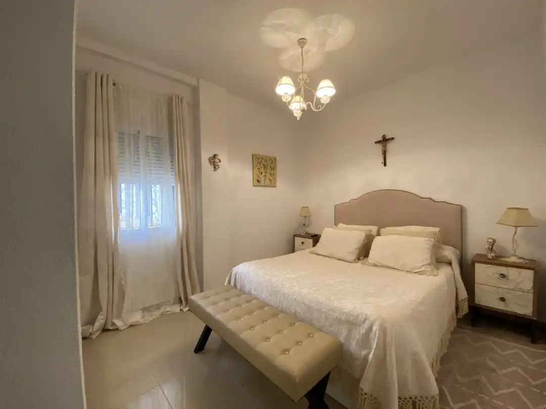 Schlafzimmer von Wohnung zum Verkauf in Chipiona