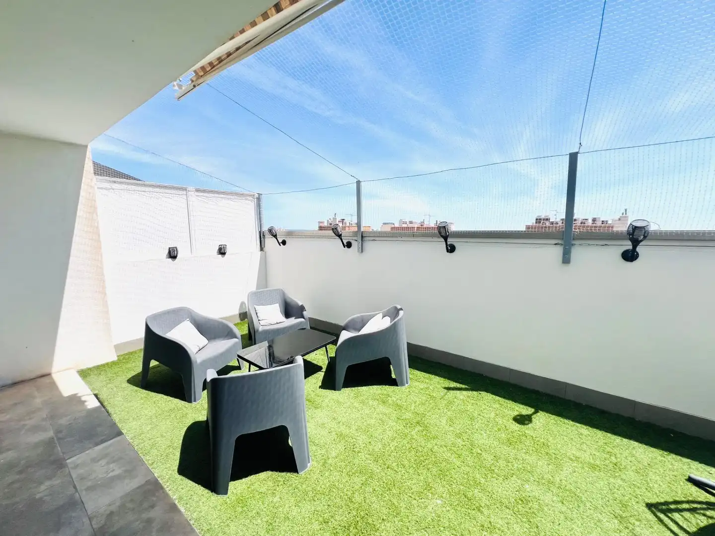 Terrace of Attic for sale in Elche / Elx  with Air Conditioner, Heating and Private garden