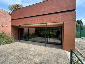 Vista exterior de Pis en venda en Pozuelo de Alarcón amb Traster, Alarma i Piscina comunitària