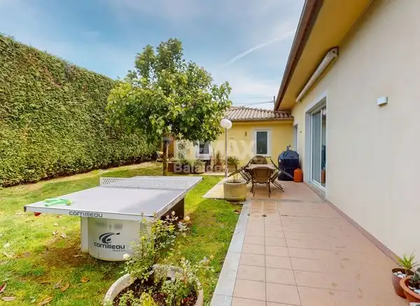 Jardí de Casa o xalet en venda en A Cañiza   amb Calefacció, Jardí privat i Terrassa