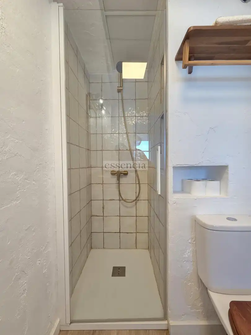 Baño de Apartamento en venta en Tavernes de la Valldigna con Terraza y Balcón