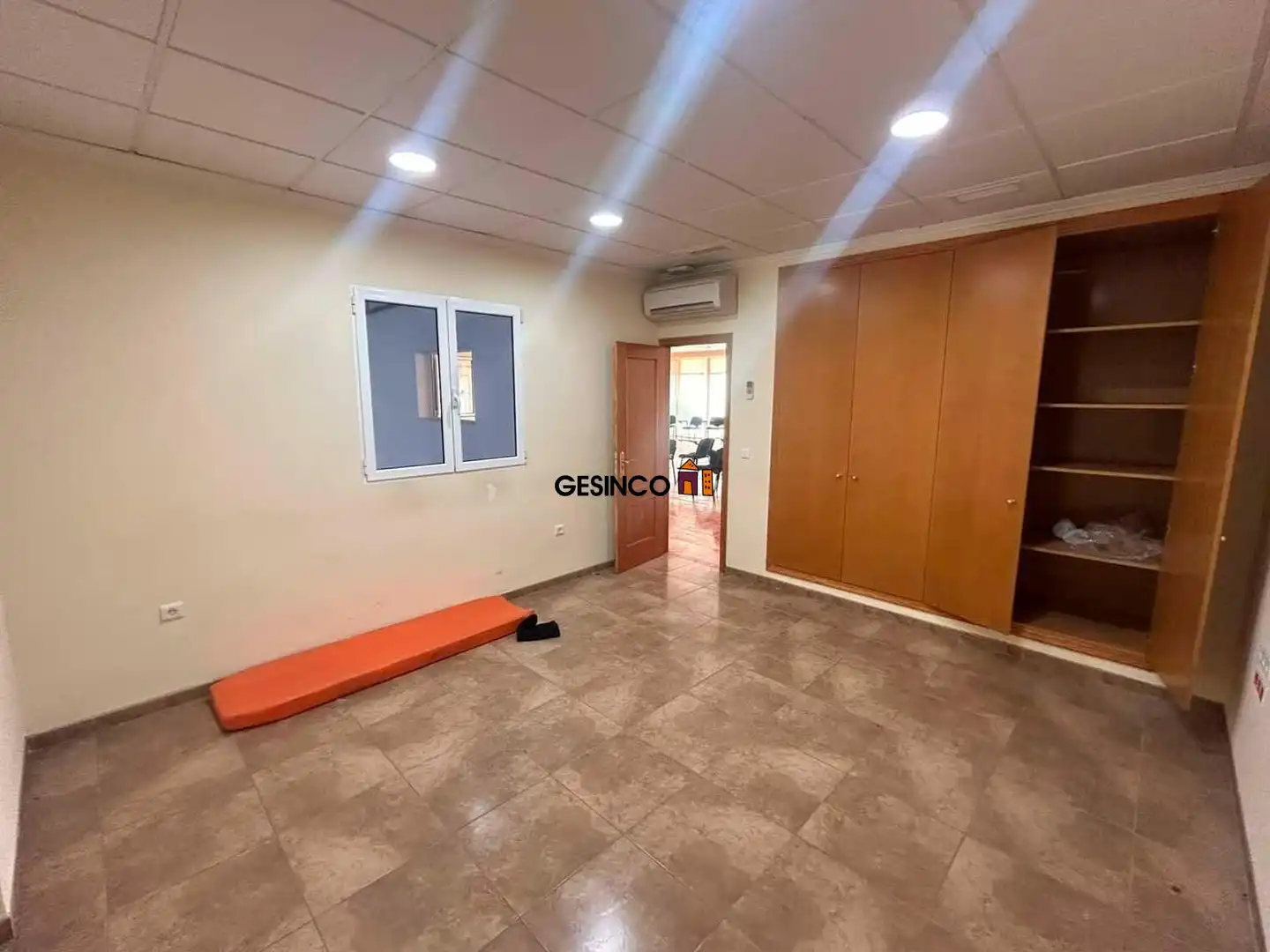 Industrial building to rent in Novelé  / Novetlè, imagen 11
