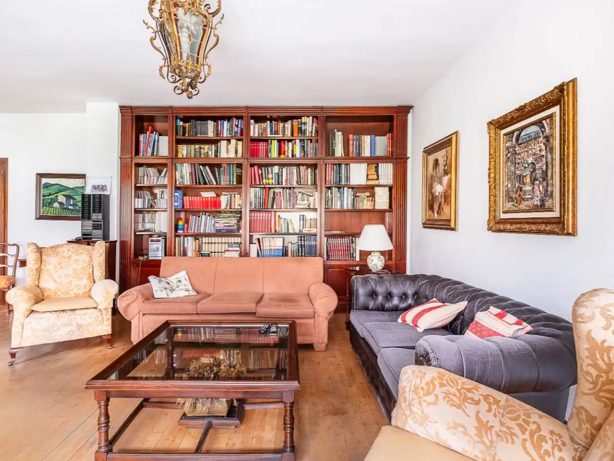 Sala de estar de Piso en venta en  Madrid Capital con Terraza y Balcón