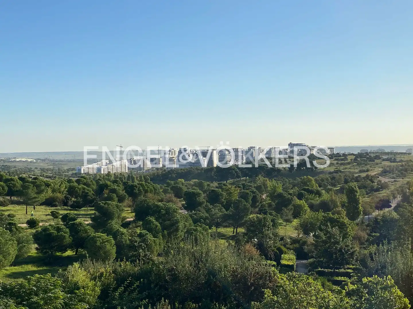 Flat for rent in Madrid  with Heating