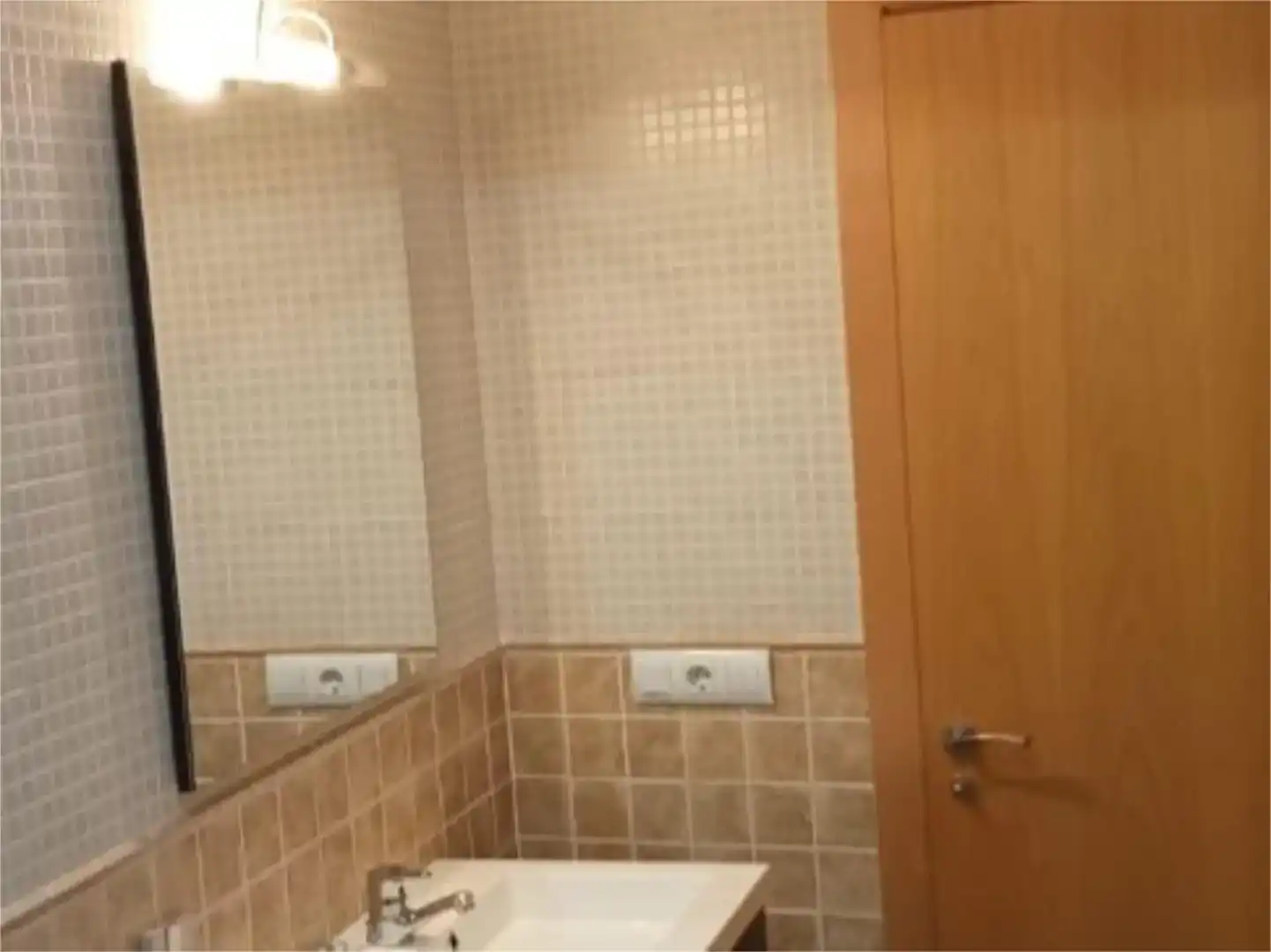 Bany de Pis en venda en Agramunt amb Parquet i Balcó
