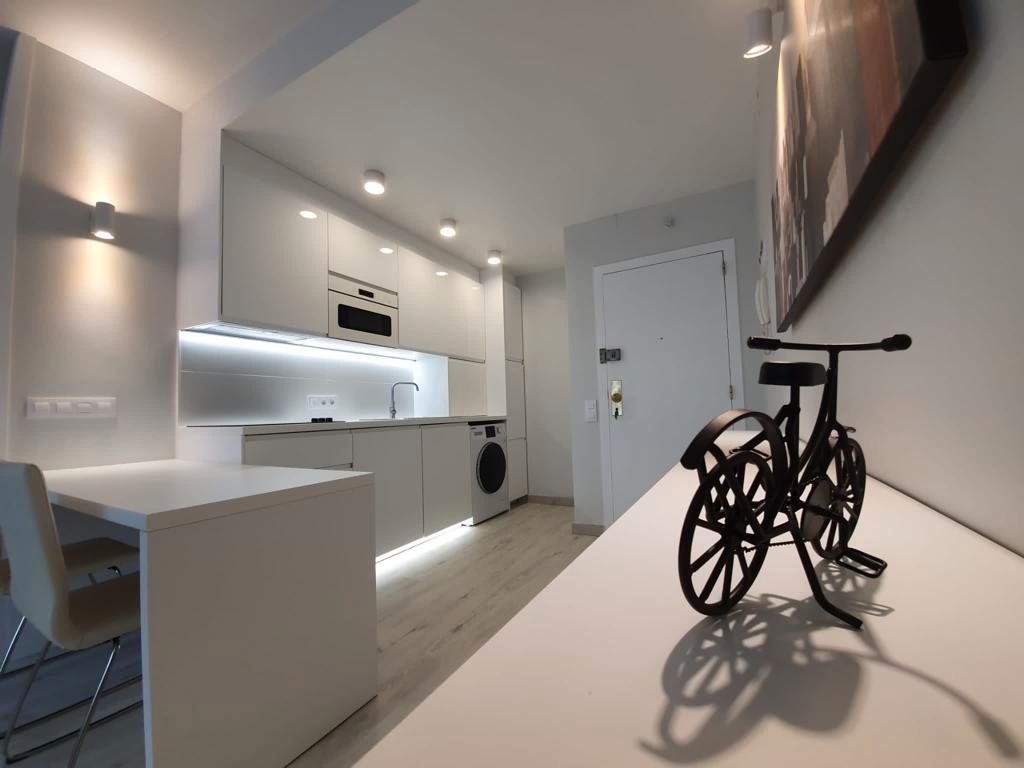 Kitchen of Flat to rent in  Barcelona Capital  with Air Conditioner, Heating and Parquet flooring