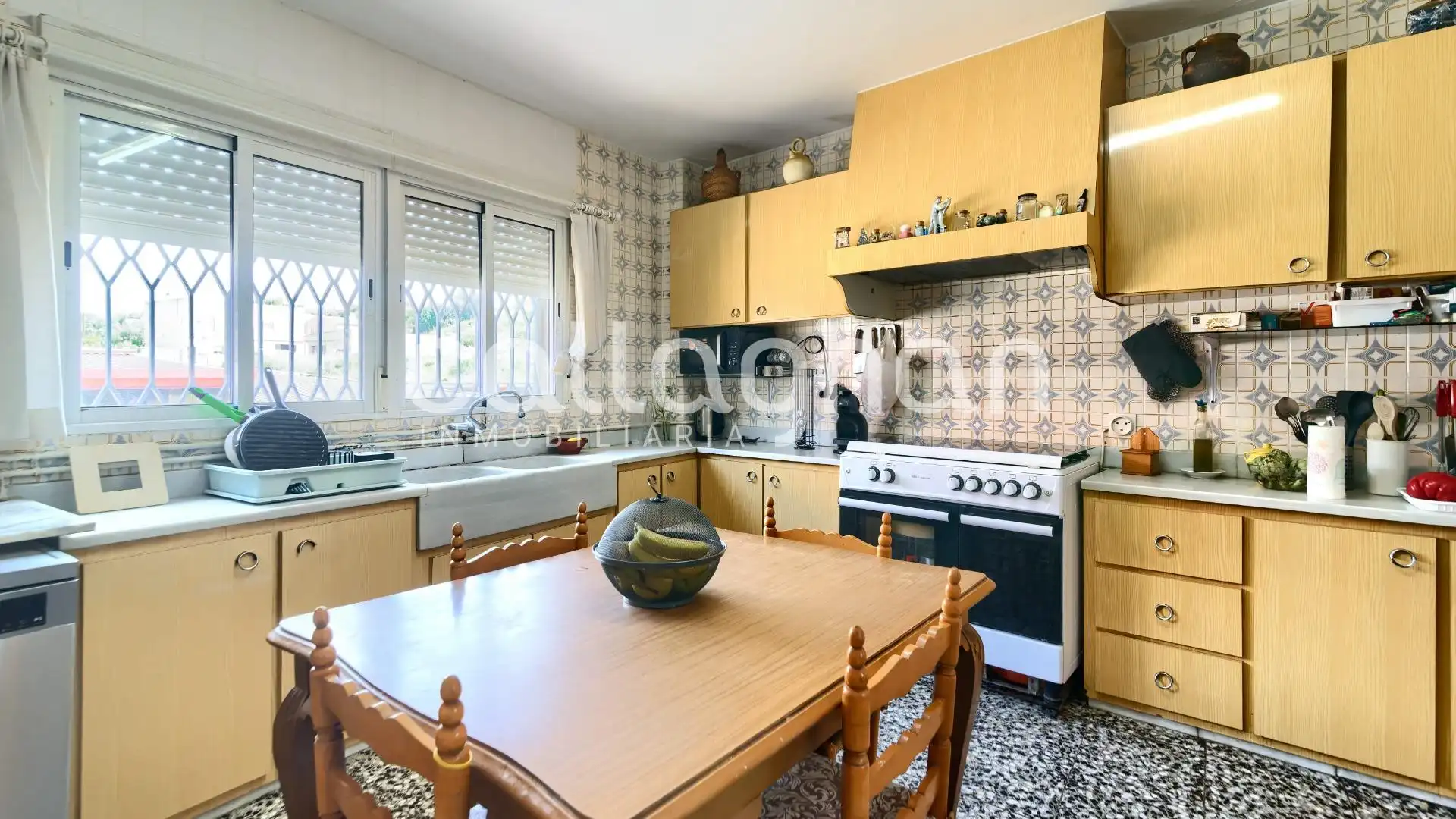 Kitchen of Flat for sale in Pedralba  with Air Conditioner, Heating and Terrace