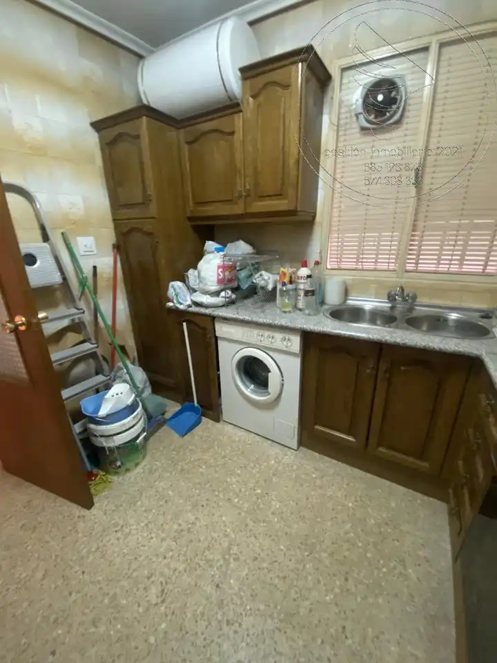 Cuina de Planta baixa en venda en Jaén amb Terrassa