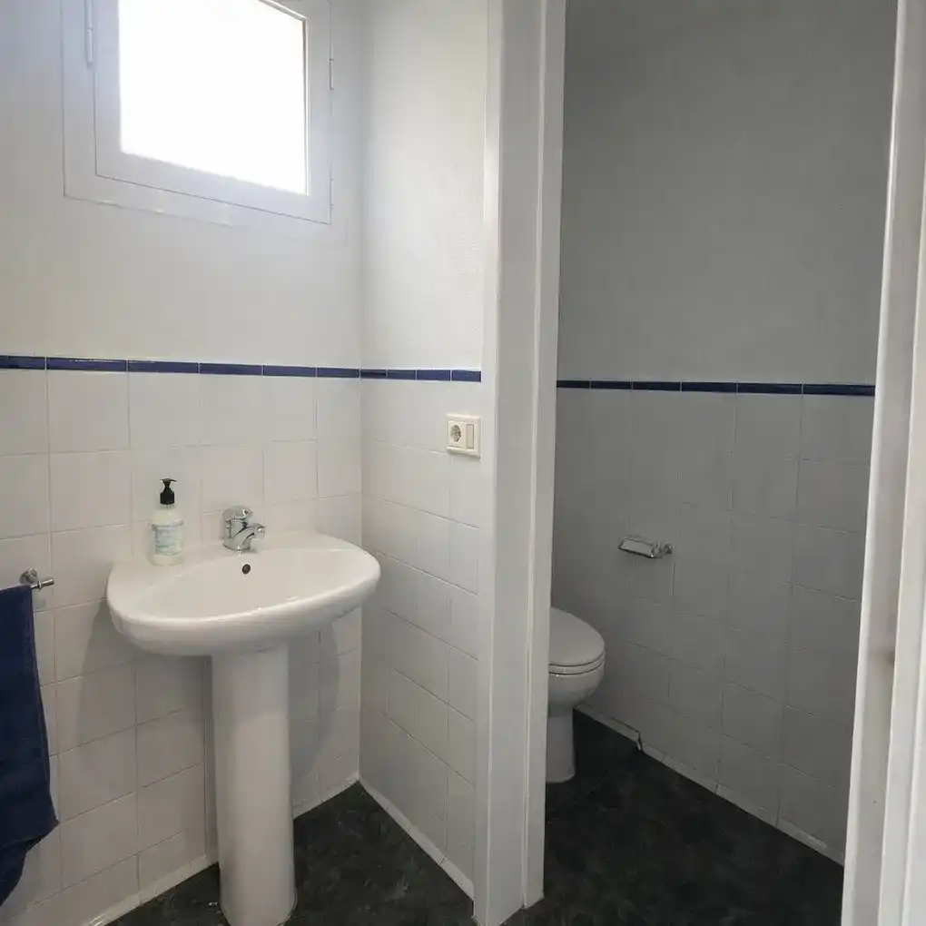 Bany de Local de lloguer en Vitoria - Gasteiz
