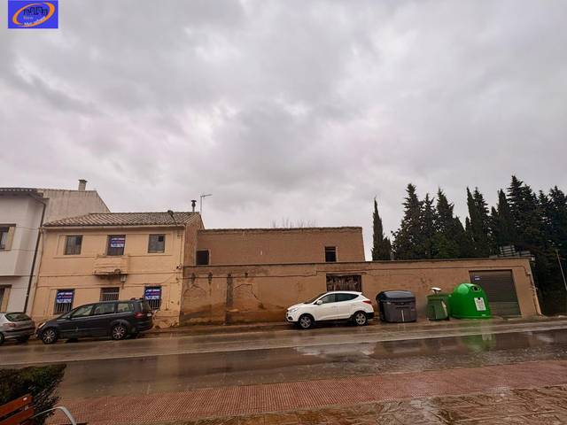 Casa-chalet en Venta en Utiel