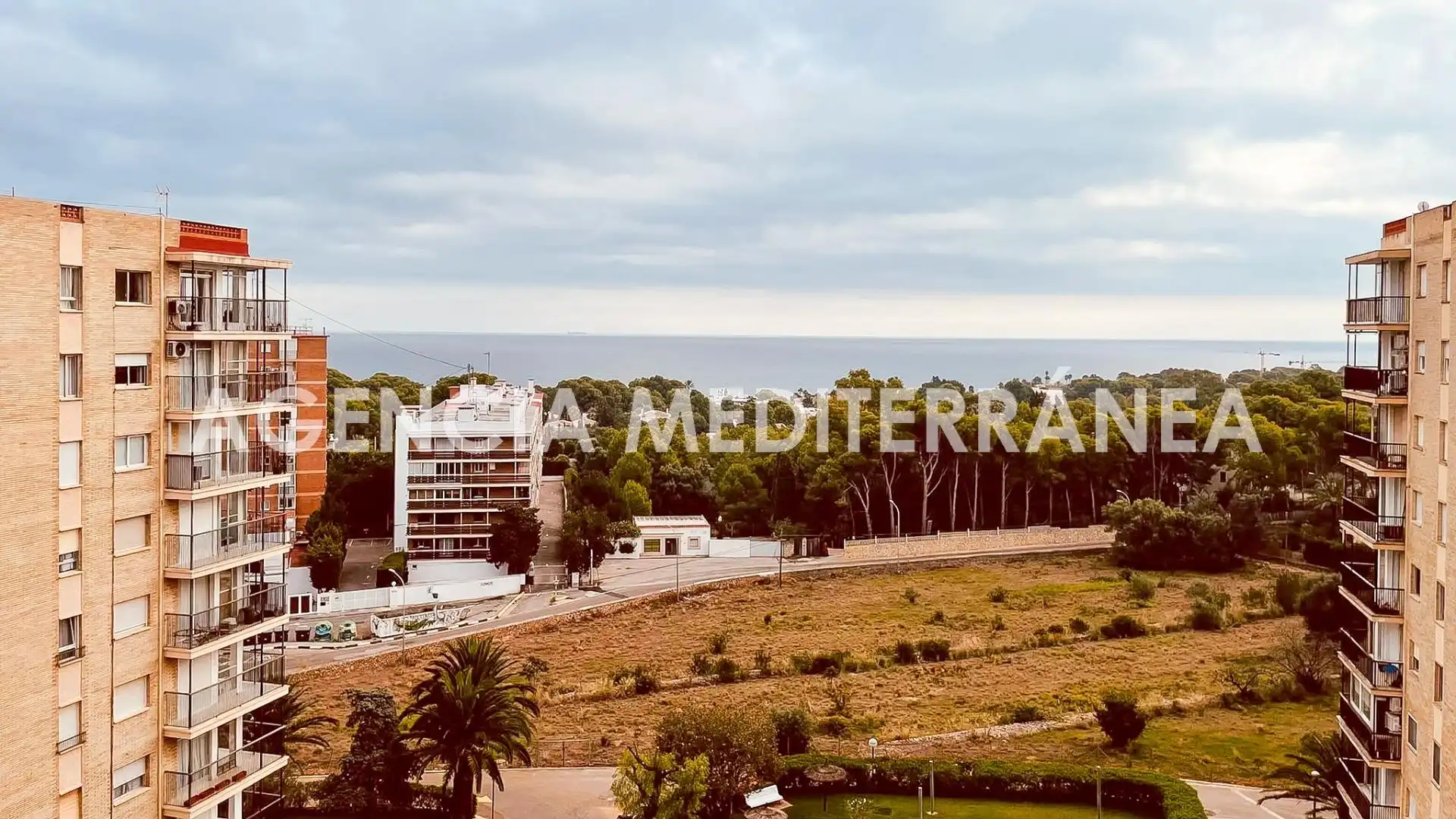 Apartamento con terraza en venta en Las Rotas / Les Rotes, imagen 62
