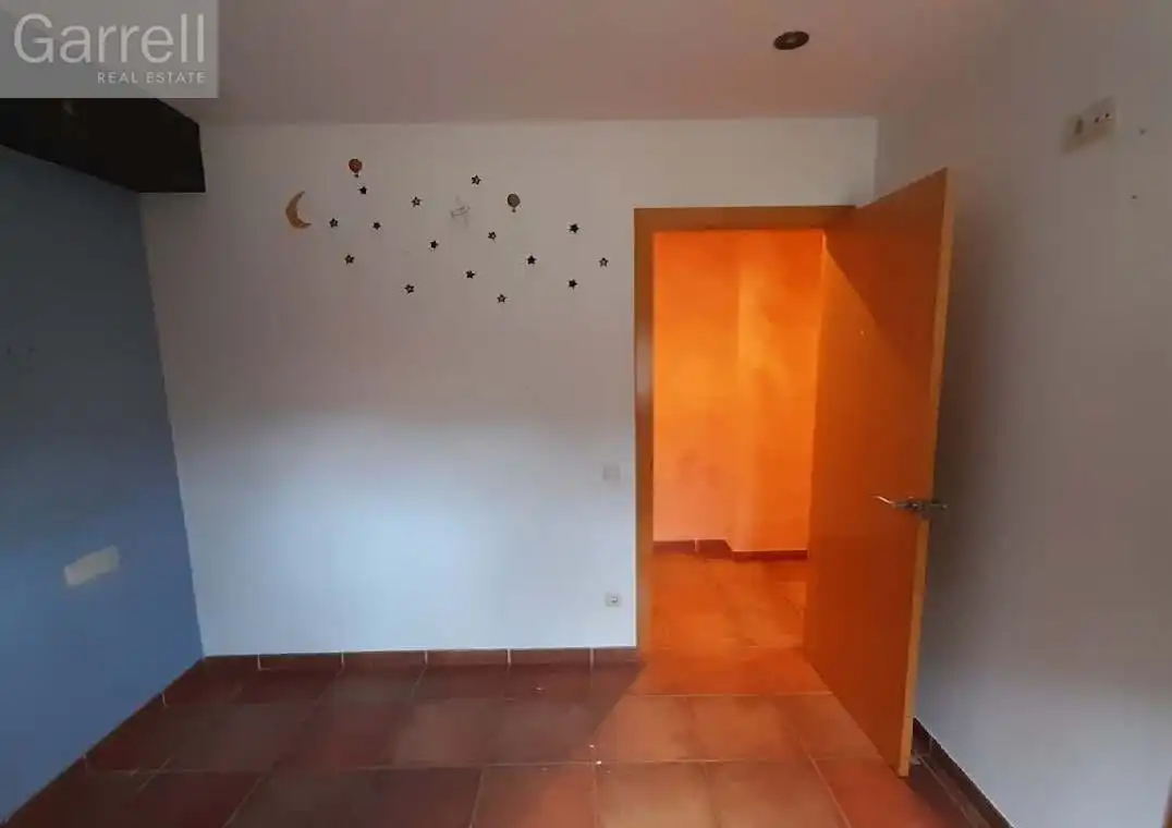 Casa adosada en venda a CL SANT GRAU (P) UR LA COMETA MONTAGUT I OIX (GI, Montagut i Oix