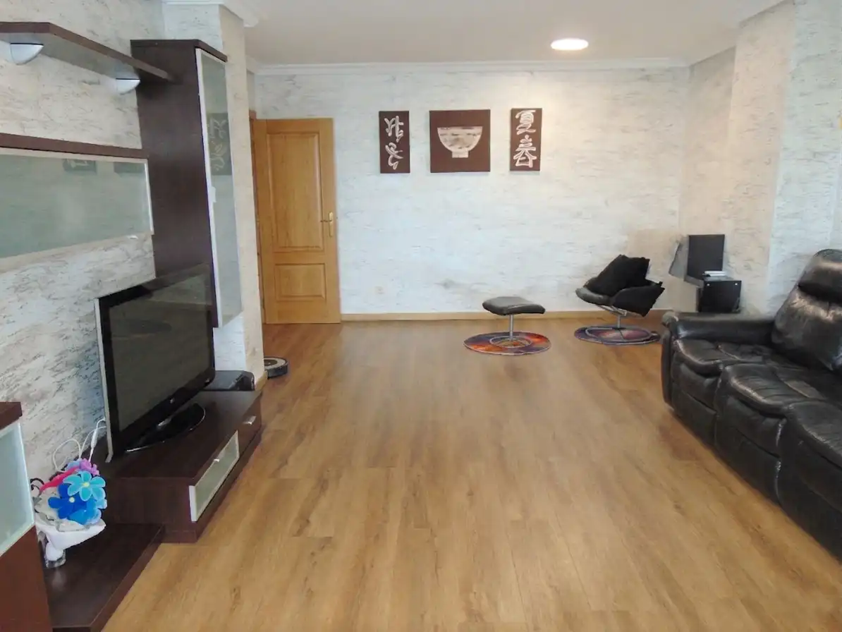 Sala d'estar de Àtic en venda en Parla amb Aire condicionat, Calefacció i Terrassa