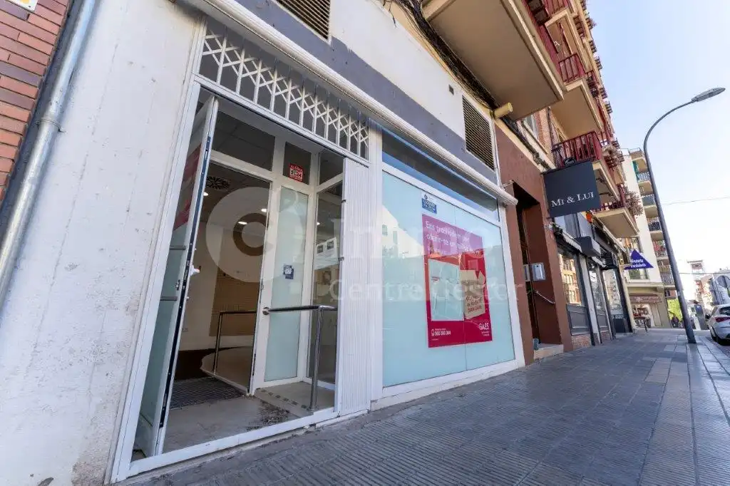 Local de alquiler en  Lleida Capital con Aire acondicionado, Calefacción y Parquet