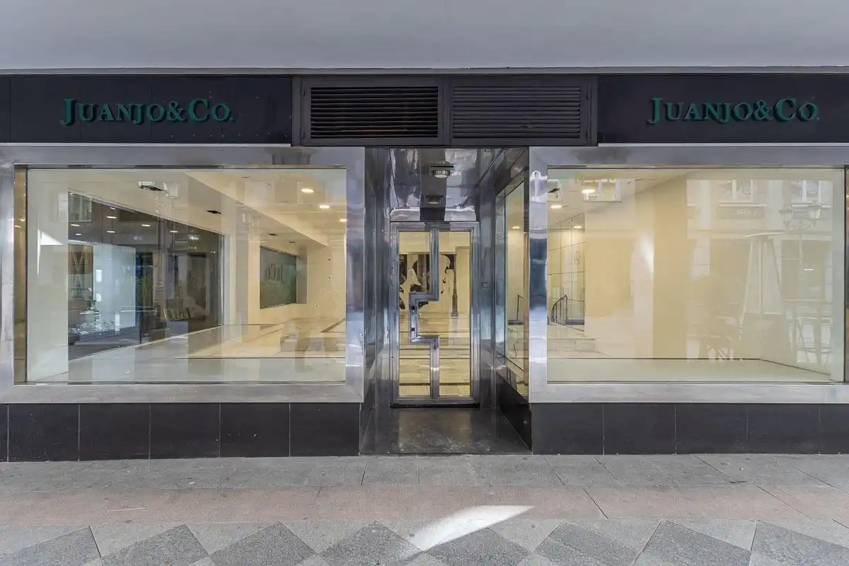 Local comercial de lloguer a Centro, imagen 3