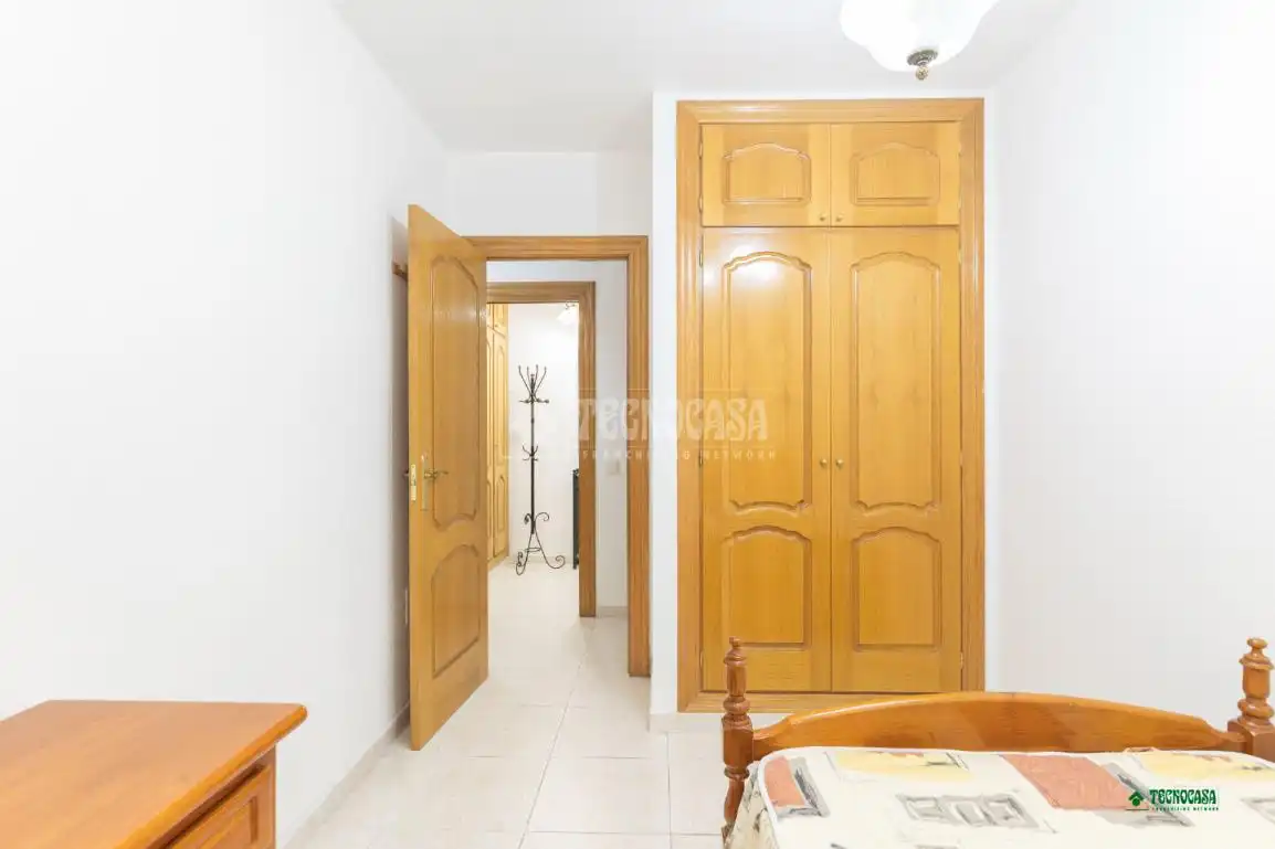 Habitación de Piso en venta en Almería con Trastero