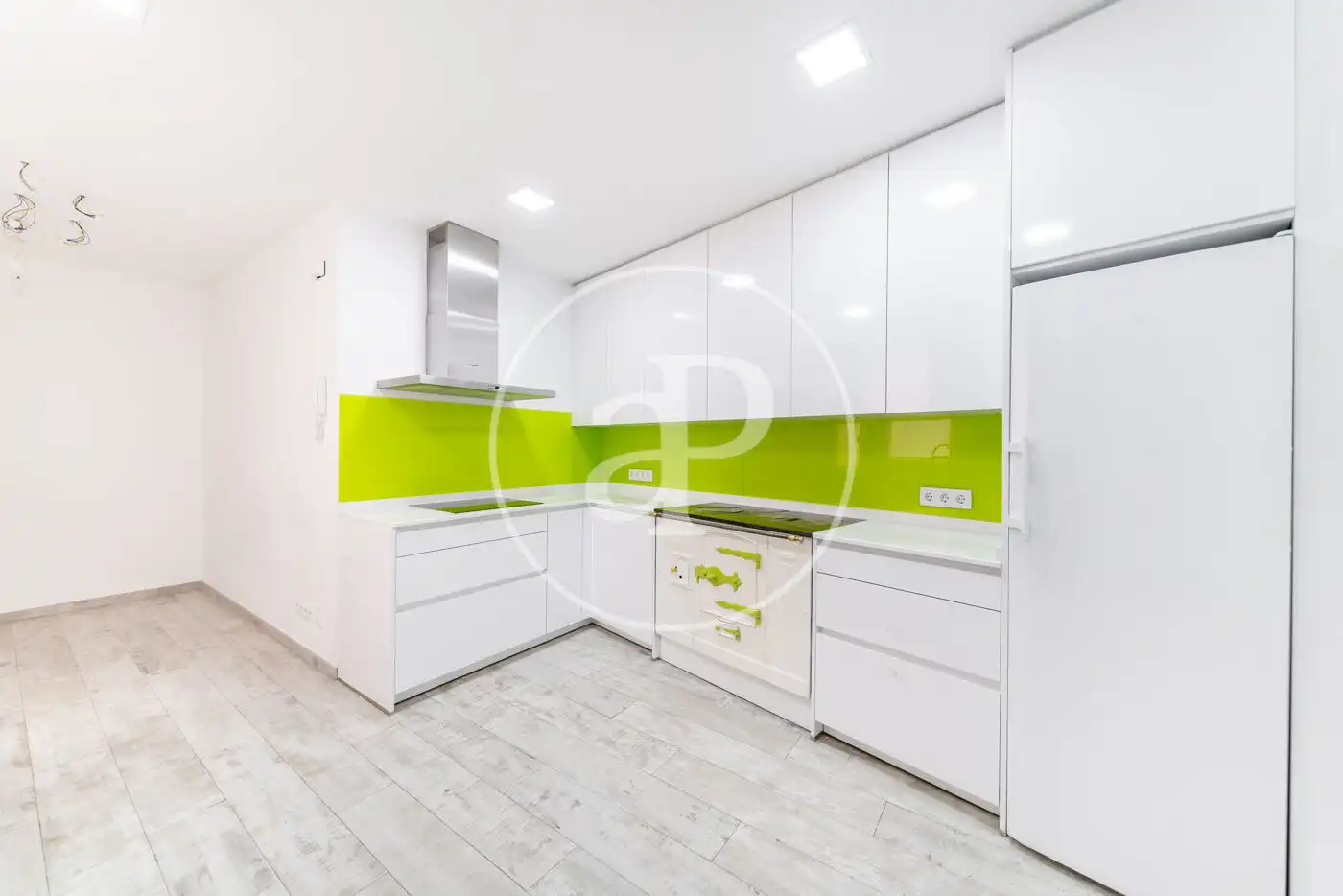 Kitchen of Flat for rent in Madrid  with Air Conditioner and Heating
