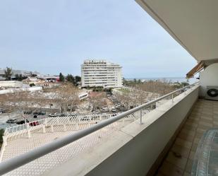 Vista exterior de Pis de lloguer en Marbella amb Aire condicionat, Jardí privat i Terrassa