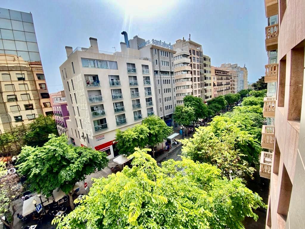 Exterior view of Flat for sale in Alicante / Alacant  with Air Conditioner