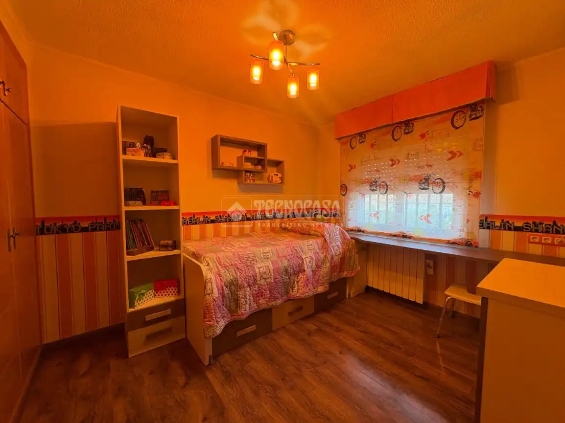 Schlafzimmer von Haus oder Chalet zum Verkauf in El Álamo mit Klimaanlage, Heizung und Privatgarten