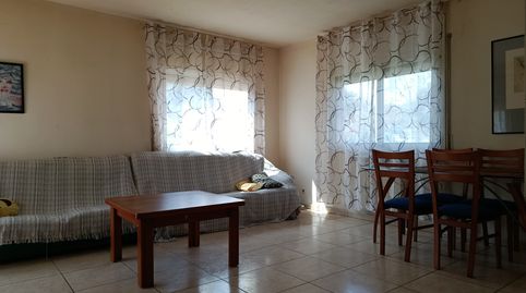 Foto 3 de Casa adosada en venta en Avinguda de França, Sant Julià de Ramis, Girona