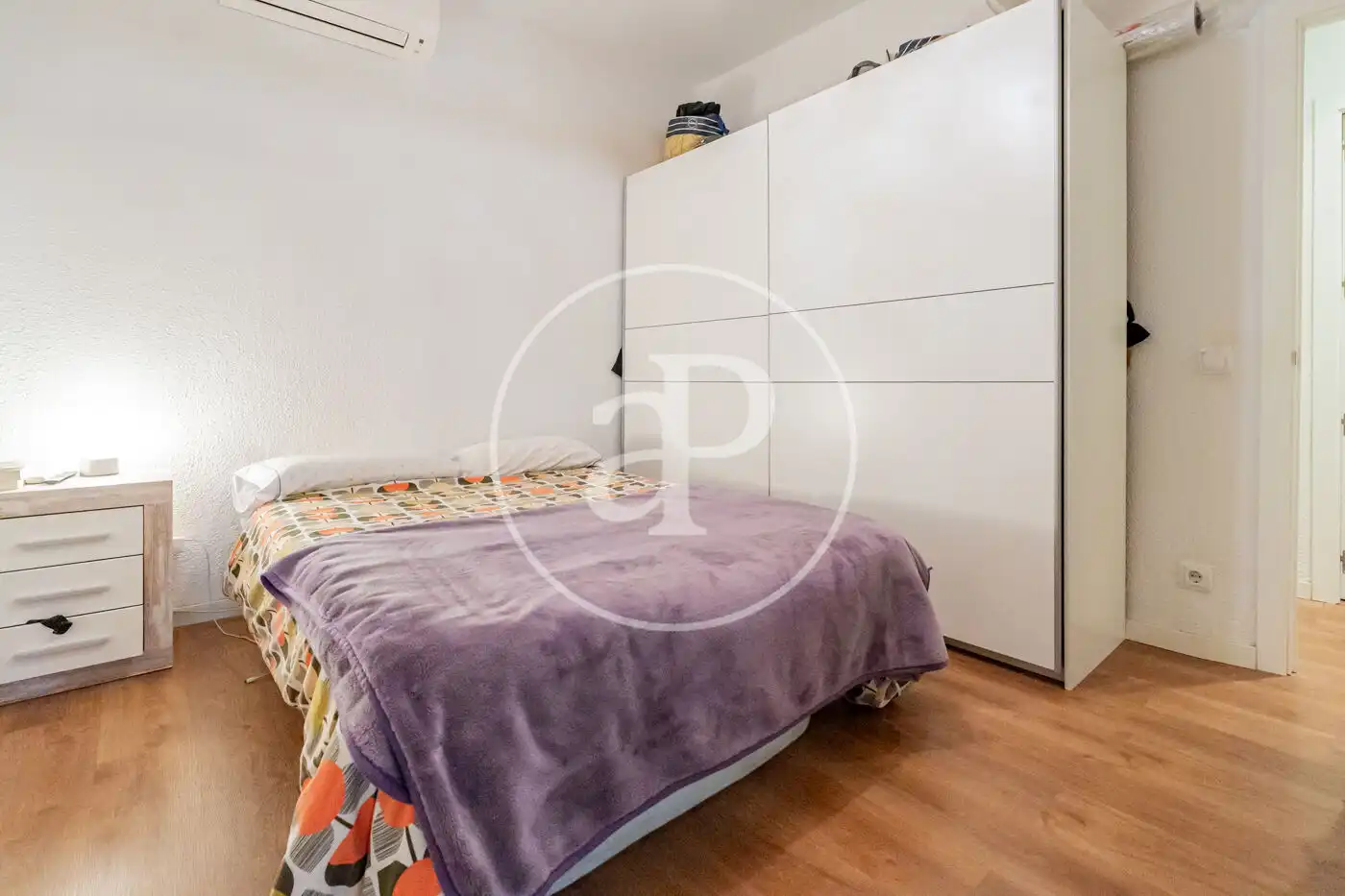 Bedroom of Flat for rent in Madrid  with Air Conditioner, Heating and Balcony