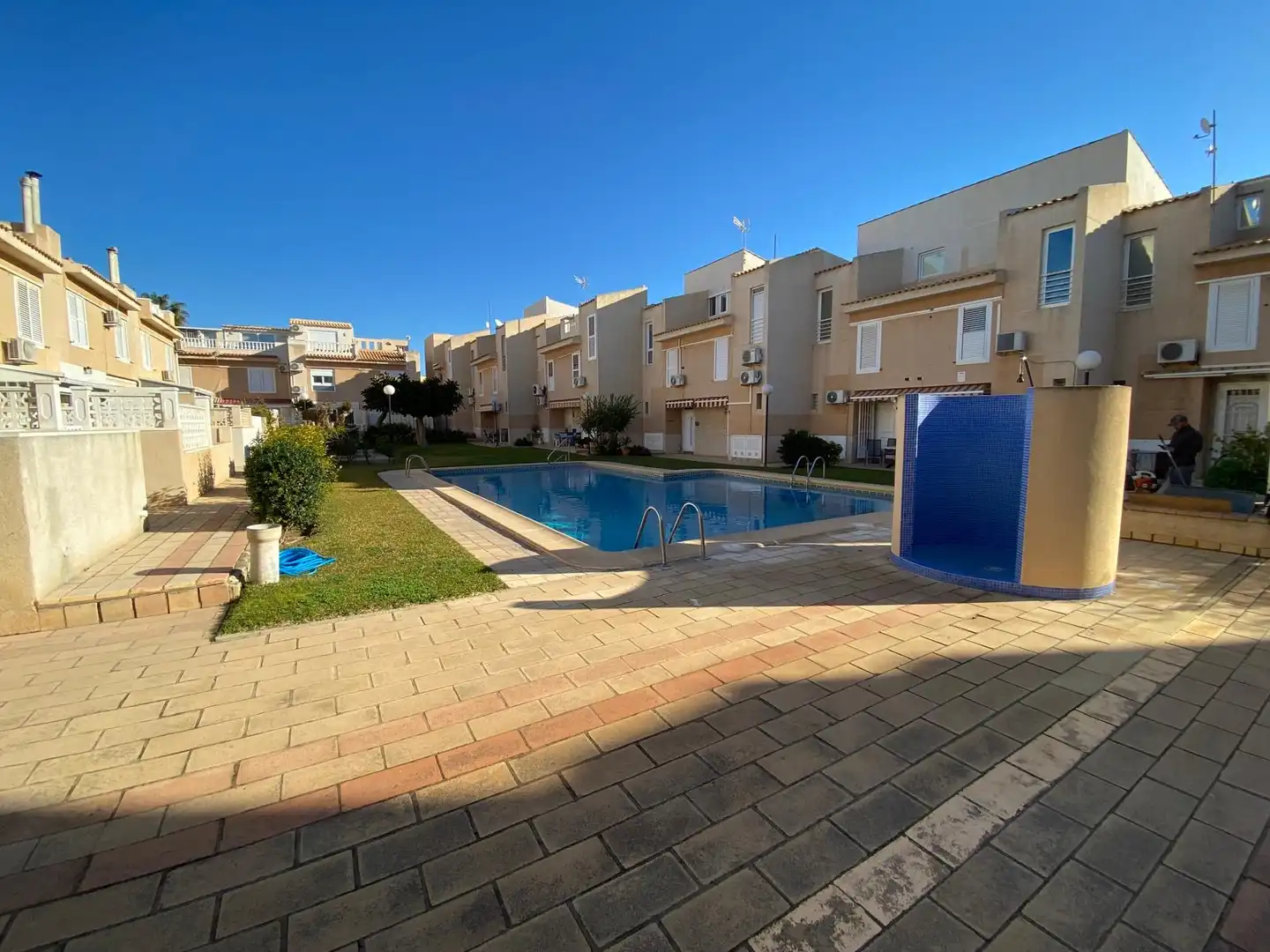 Swimming pool of Houses for sale in Torrevieja  with Private garden, Furnished and Community pool