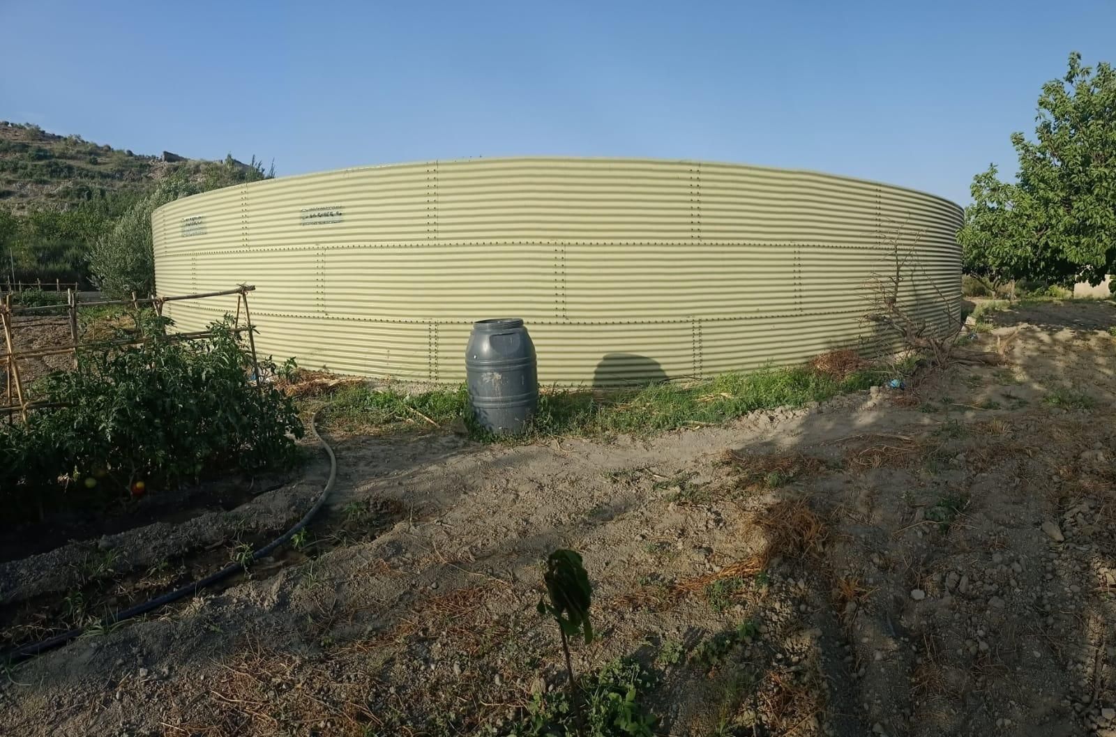 Vista exterior de Finca rústica en venda en Lúcar amb Jardí privat i Traster