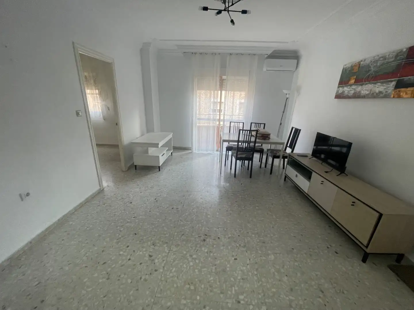 Flat with terrace for sale in Calle Venezuela