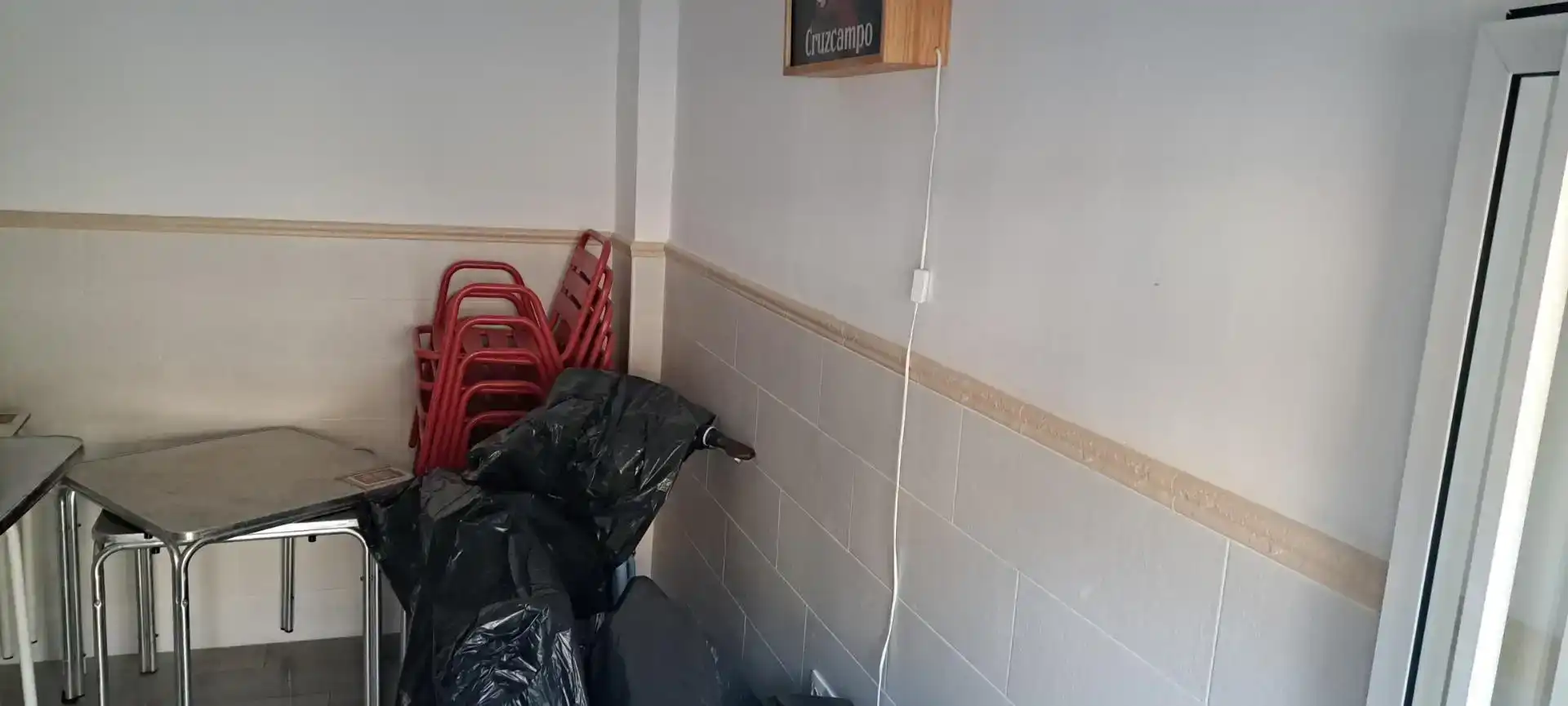 Geschaftsraum zur Miete in Sevilla mit Möbliert