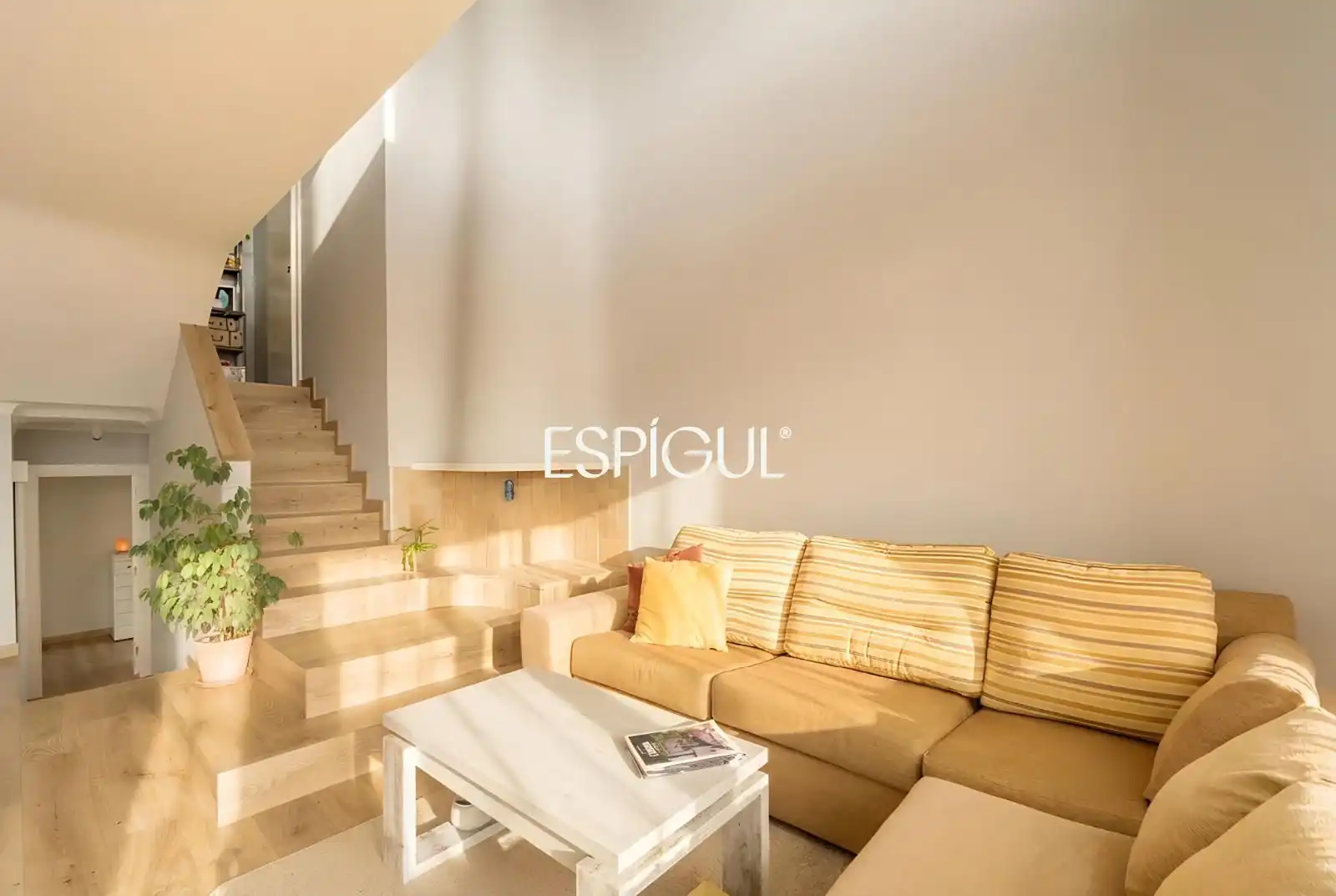 Living room of Attic for sale in Sant Andreu de Llavaneres  with Heating, Terrace and Storage room