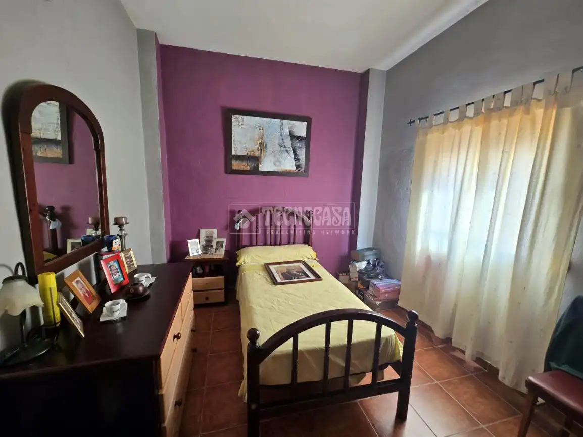 Casa adosada en venda a Morón de la Frontera