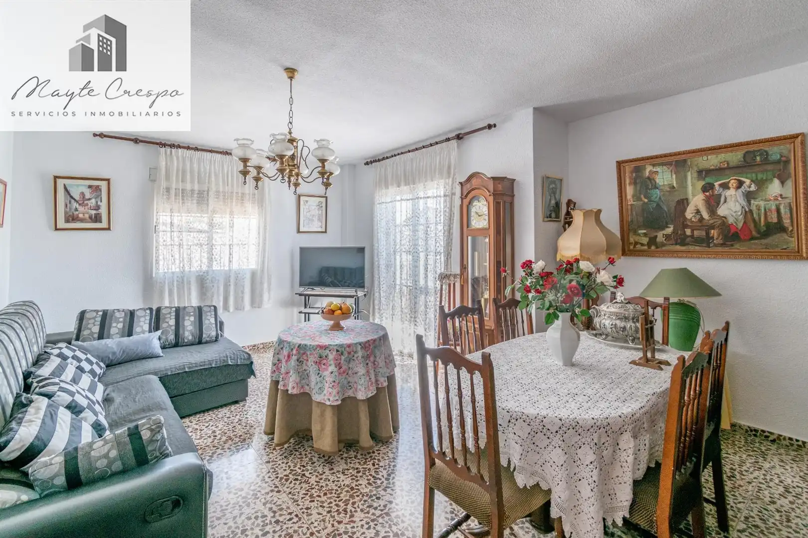Sala d'estar de Casa o xalet en venda en Atarfe amb Aire condicionat, Terrassa i Traster