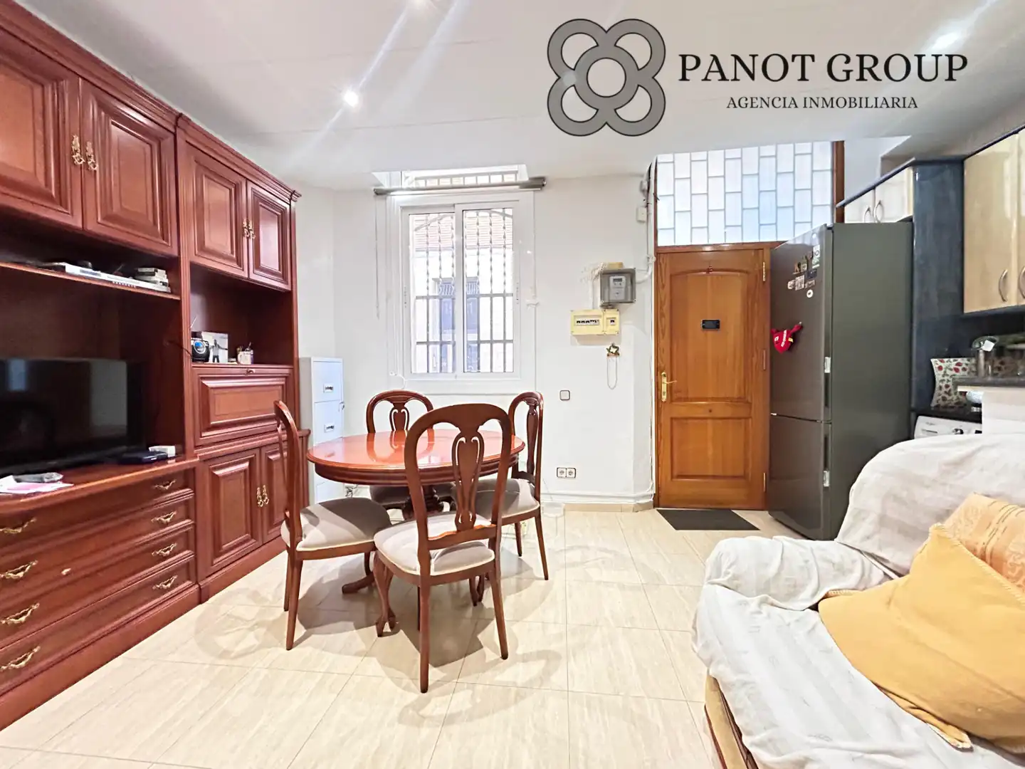 Kitchen of Flat for sale in Barcelona  with Terrace and Furnished