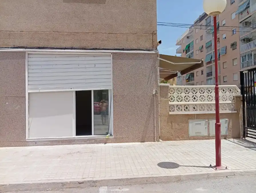 Gewerbefläche zum Verkauf in Santa Pola ciudad