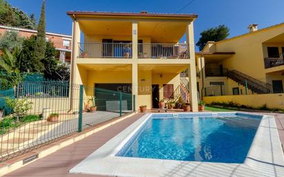 Exterior view of House or chalet for sale in Piera  with Terrace and Swimming Pool