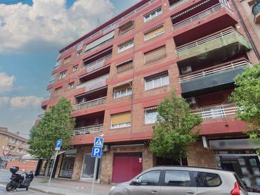 Flat for sale in Av/ Montserrat