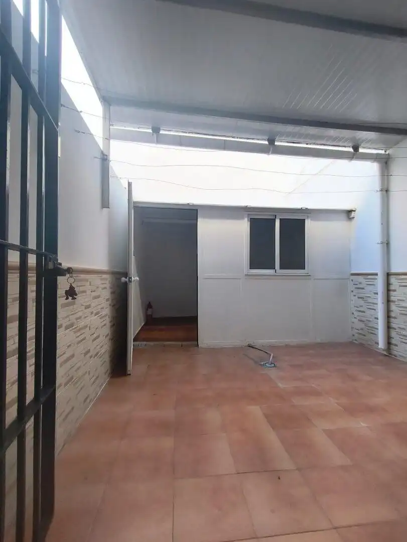 Vista exterior de Dúplex en venta en Avenida de Rota