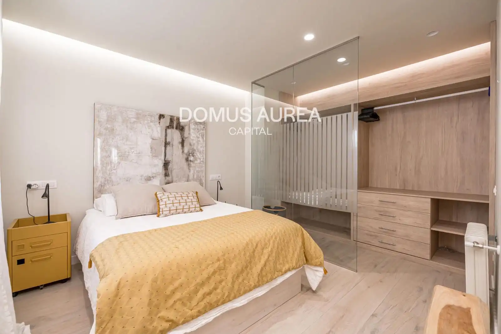 Bedroom of Attic for rent in Madrid  with Air Conditioner, Heating and Terrace