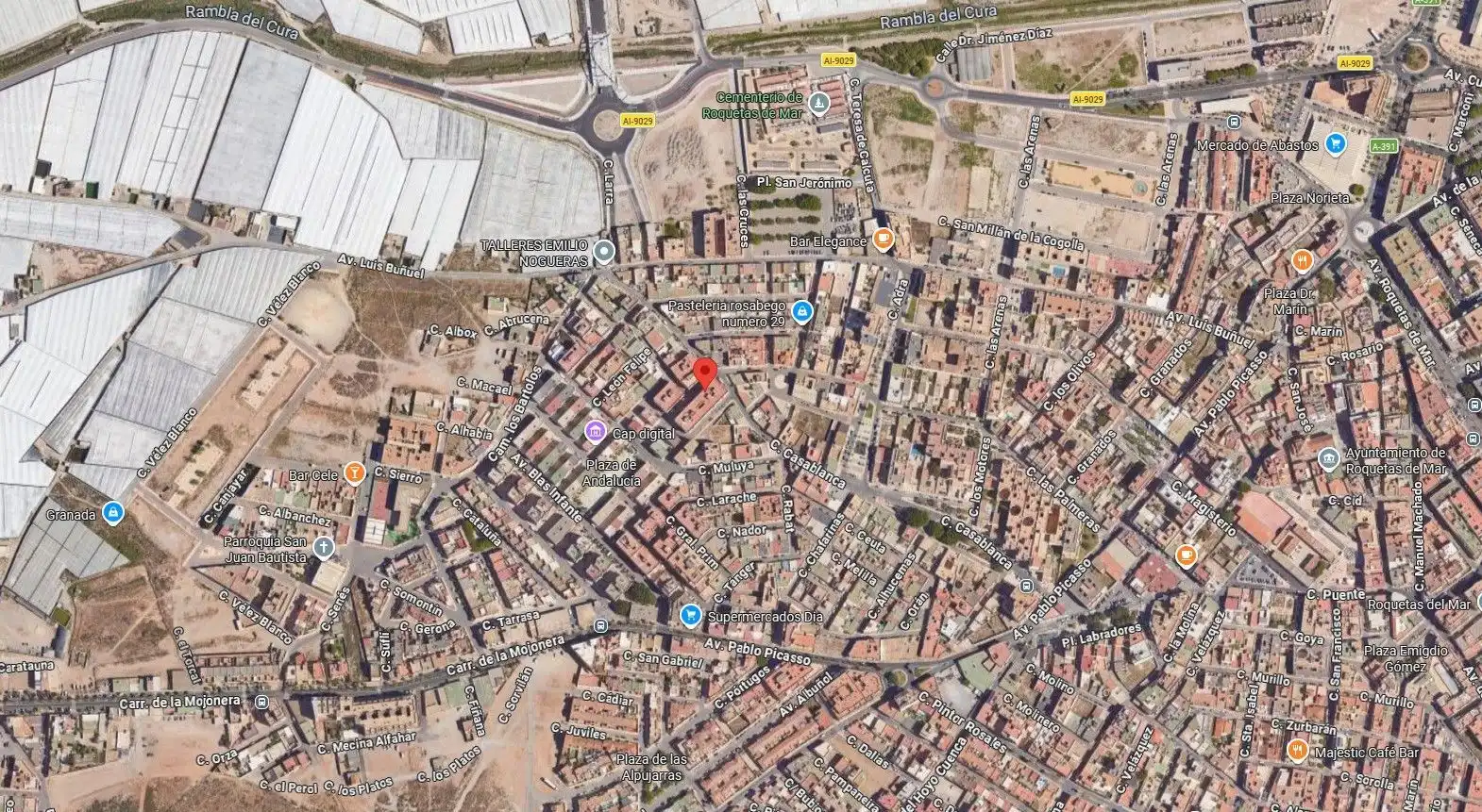 Vista exterior de Piso en venta en Roquetas de Mar