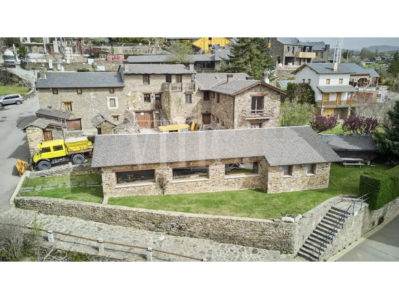 Vista exterior de Casa o xalet en venda en Bolvir amb Jardí privat i Parquet